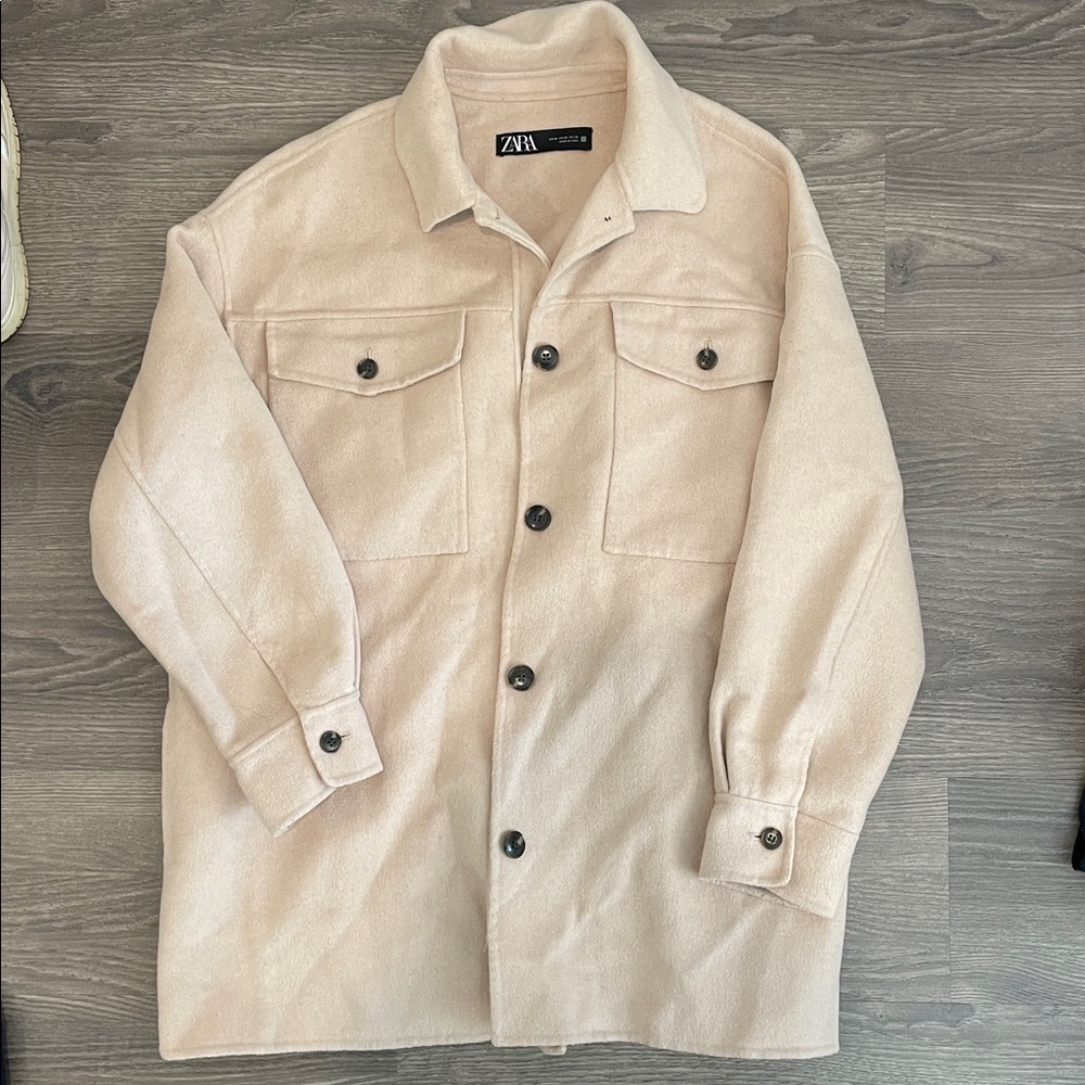 Zara Light Beige Overshirt with Black Buttons